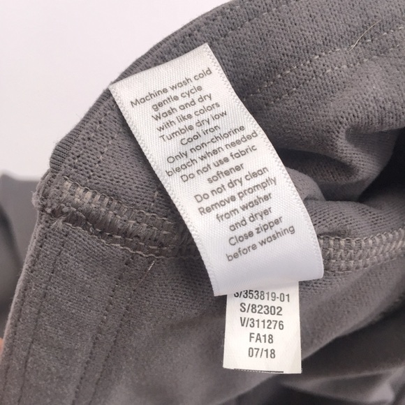 *SOLD* ATHLETA Alpine Valley Tight Lined Leggings - Picture 11 of 11